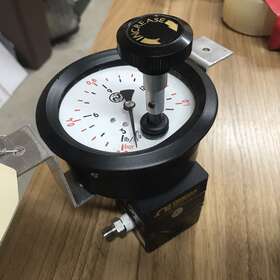 Prg501-x15 Omega Pressure Regulator Range 3-15 Psi 150 Max 8b 009038 Gauge