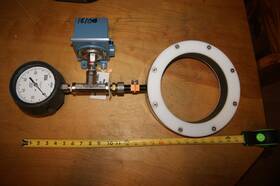 H402-555 Onyx New Valve Pressure Sensor Ring Wika Gauge United Electric 100 Psi