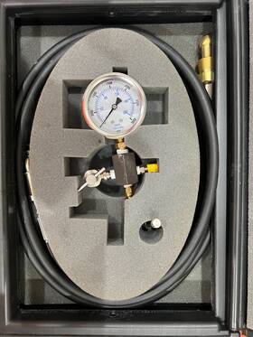 782095-002-017 Parker Cg-3000agrg Accumulator Charging Kit 3000 Psi And 10ft Hose