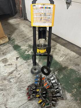 82c-chd Parker Karrykrimp Crimping Machine With 1/4 To 1 Dies 43series