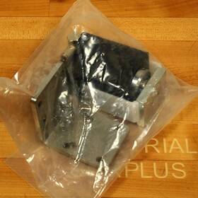 Rexroth Da2/100 3 842 525 734 Type C Pneumatic Stop Gate Damper - Used