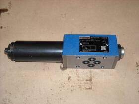 R900483788 Rexroth Valve Zdr 6 Dp2-43/210ym Used Without Cap Pressure Red