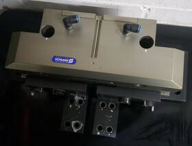 371106 Schunk Pgn 300/1 Robotic Pneumatic Gripper - Two Available Clean And Tested