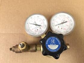 R-51b Scientific Gas Products R51b Regulator With Gauges 30/3000 Psi
