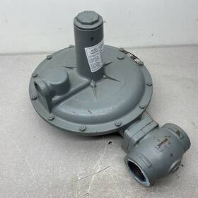 243-12 Sensus Commercial Natural Gas Regulator 2 Inch Npt 6-14 Wc