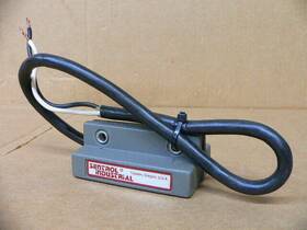 151-72-12k Sentrol Industrial Position Switch