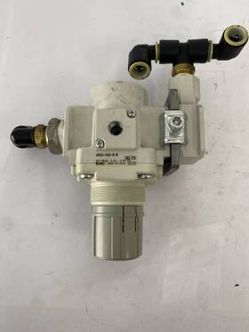 Ar40-06g-r-b Smc Pressure Regulator With Gauge