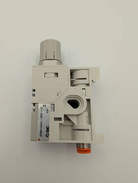 Smc Arm11aa1-r55-1z Manifold Regulator Block