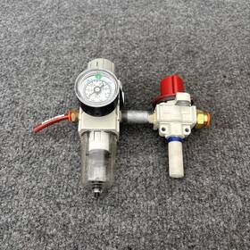 Aw20-n02bg-z-a Smc / Vhs20-n02b-z Dilter Regulator Assembly Used