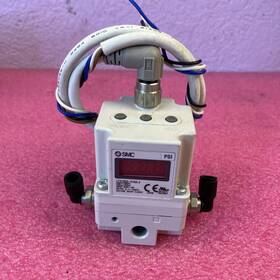Itv1050-31n2l4 Smc Electro-pneumatic Regulator In 0-10vdc Out 0.7-130psi