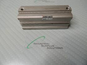 Smc Ncq2b40-100dc Cylynder
