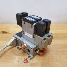 Nvv5fs3-01fd-02 Smc Nvfs3600-5fz Pneumatic Assembly Includes Nvvfs3000-22a