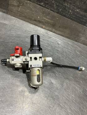 Nvhs2500-n02-x116 Smc Lockout Valve With Naw2000-no2-c Used Surplus