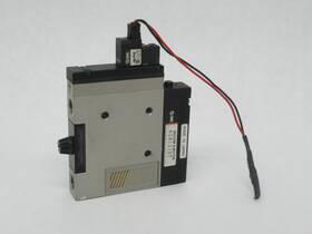 Nzm121ht Smc Vacuum Generator With Coil 24vdc 1/8 Inch Nptf Port Used