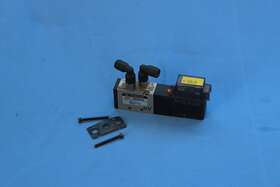 Vz3123 Smc Pneumatic Valve With Solenoid 24 Vdc
