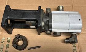 Gp-cbn-160-p-c Speeco 16gpm Splitter Pump Mounting Cage And Flexible Coupler Working Pull
