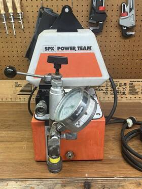 Pe554-e110 Spx Power Team Pump