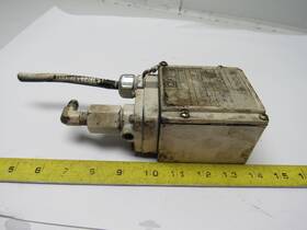 20-1000 Square D Gcw-21 9012 Psig Pressure Switch