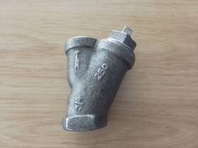 250-3 Streamflo T-250 250-3/4 Y-strainer 3/4 Inch Used