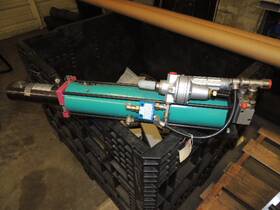 Tox Es100.12.39.39 Pressotechnik Hydraulic Pressure Booster Power Package Unit