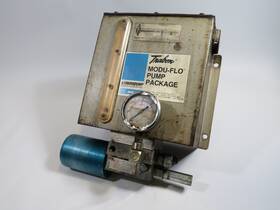 Mpp-ti-npt-a3-g2 Trabon Modu-flo 12-pint Reservoir Assy With Pump Gauge Used