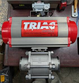 3r700sr Triac Pneumatic Actuator 40-100 Psi Size 700 With Ball Valve