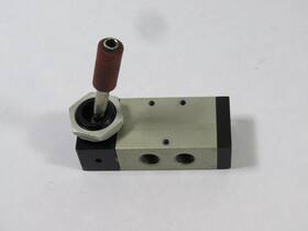 Vcml52014-nptf Vesta Lever Valve 5/2-way 1/4 Inch Npt Used
