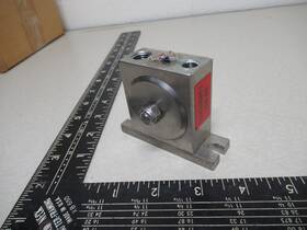 Mltss-130 Vibco Pneumatic Turbine Vibrator 75 Lb