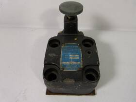 Cg-06-c4-40 Vickers Relief Valve Used