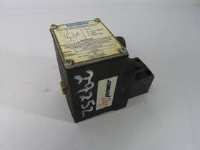 Ehst-3-bve-30 Vickers Proportional Pressure Control New