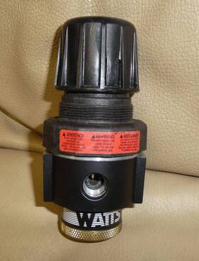 R10-02c Watts R10-02c/m3 Pressure Regulator In Good Working Condition