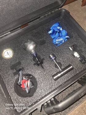 55637761 Wika Equipment Set - Make An Offer- Auction Will Try To Answer Any Questions