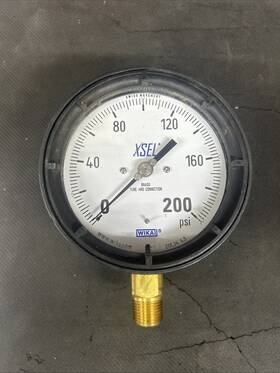 9834389 Wika Used 200 Psi 4-1/2 Inch Gauge In Boxes Pn/ 1/2 Npt Lm