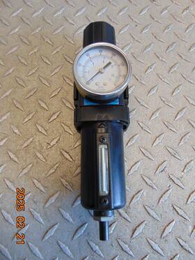 B18-04-gh00b Wilkerson B18-04-gh00 Fillter Regulator