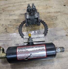 Wm-3056-5 Wilkes & Mclean Ltd And Hydraulic Shock Noise Suppressor Used