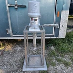 Graco President 207-352 208-790 Pneumatic Motor Pump 10:1 Ratio W Stand. Fixed Price $550.00.