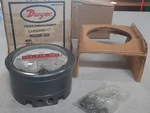 Dwyer Capsuhelic Pressure Gauge 4400 500 Psig 20-200F New. Fixed Price $299.97.