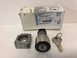 New! Siemens 2-POSITION Maintained Keyed Selector Switch 3SB3 500-4AD11. Fixed Price $34.95.
