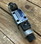 Bosch 0810091216 081WV06P1V1005WS024/0000 4/3-WAY Hydraulic Valve. Fixed Price $219.45.