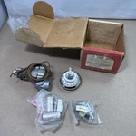 New In Box Robertshaw Vc 4500 002 Oven Just Knob Assembly. Thermostat.. Fixed Price $30.00.