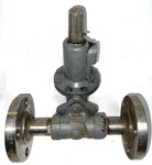 Fisher Control Pressure Reducing Regulator 627-496 5-20 Psig 1/2" Port. Fixed Price $200.00.