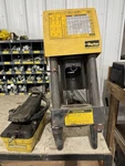 Parker Karrykrimp 2 Crimping Tool For Hose Assemblies With Dies 4-10. Fixed Price $3000.00.