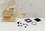 Rexroth R431006319 P-063966-00000 Kit (7877) 14W03 Hydraulic Pneumatic Vavle. Fixed Price $79.00.