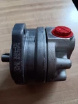 Eaton Hydraulic Gear Pump 26004-RZG J170723FH. Fixed Price $375.00.