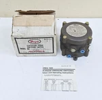 Dwyer Instruments 1950-0-2F Explosion Proof Pressure Switch. Fixed Price $302.25.