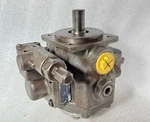 Rexroth PV7-16/25-30RE01MC0-16 Hydraulic Vane Pump. Fixed Price $1999.00.