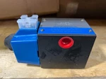 Vickers Directional Valve New Replacement. Fixed Price $225.26.