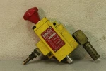 Numatics Lockout VL30N04Y *free Shipping*. Fixed Price $19.87.