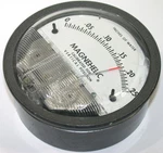 Dwyer Magnehelic To .25 Differential Pressure Gage 2000-00. Fixed Price $25.90.