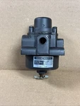 New Foxboro B0123HD Pneumatic Pressure Regulator 1/4 Npt 150PSI Fast Shipping. Fixed Price $99.00.